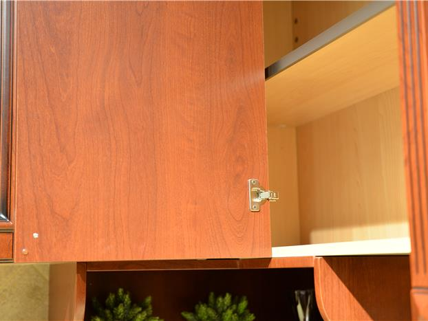 Maple Kitchen Cabinets