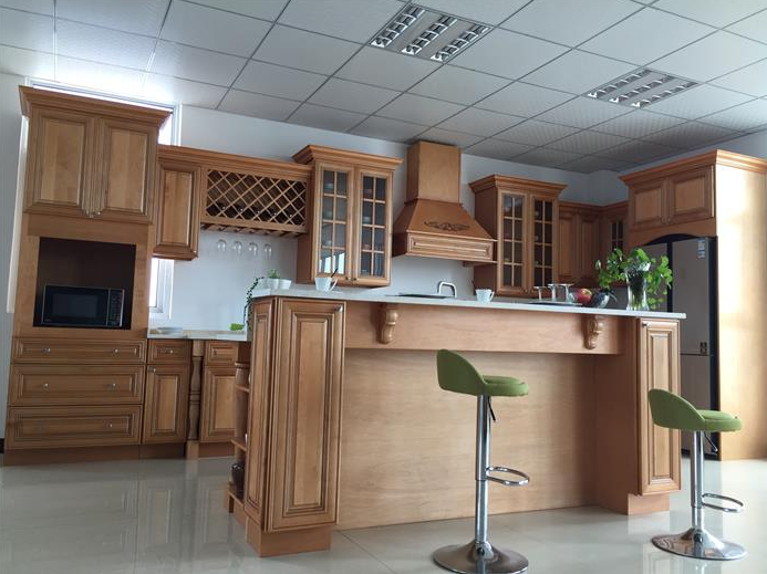 Maple Kitchen Cabinets